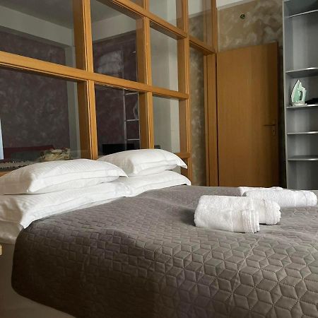 Corso Apartment Čačak Екстериор снимка